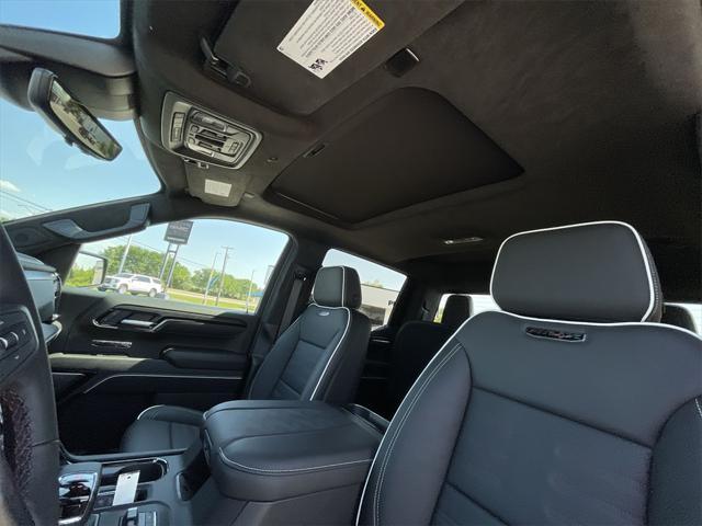 new 2025 GMC Sierra 1500 car, priced at $77,600