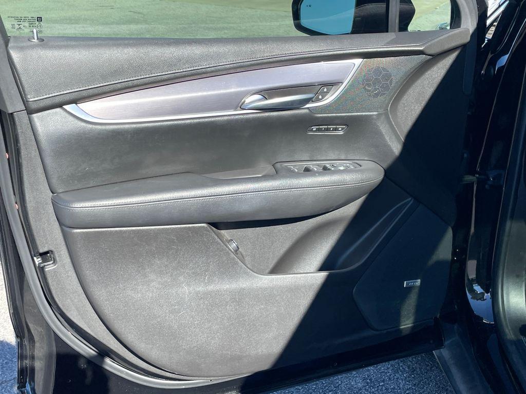 used 2018 Cadillac XT5 car, priced at $15,977