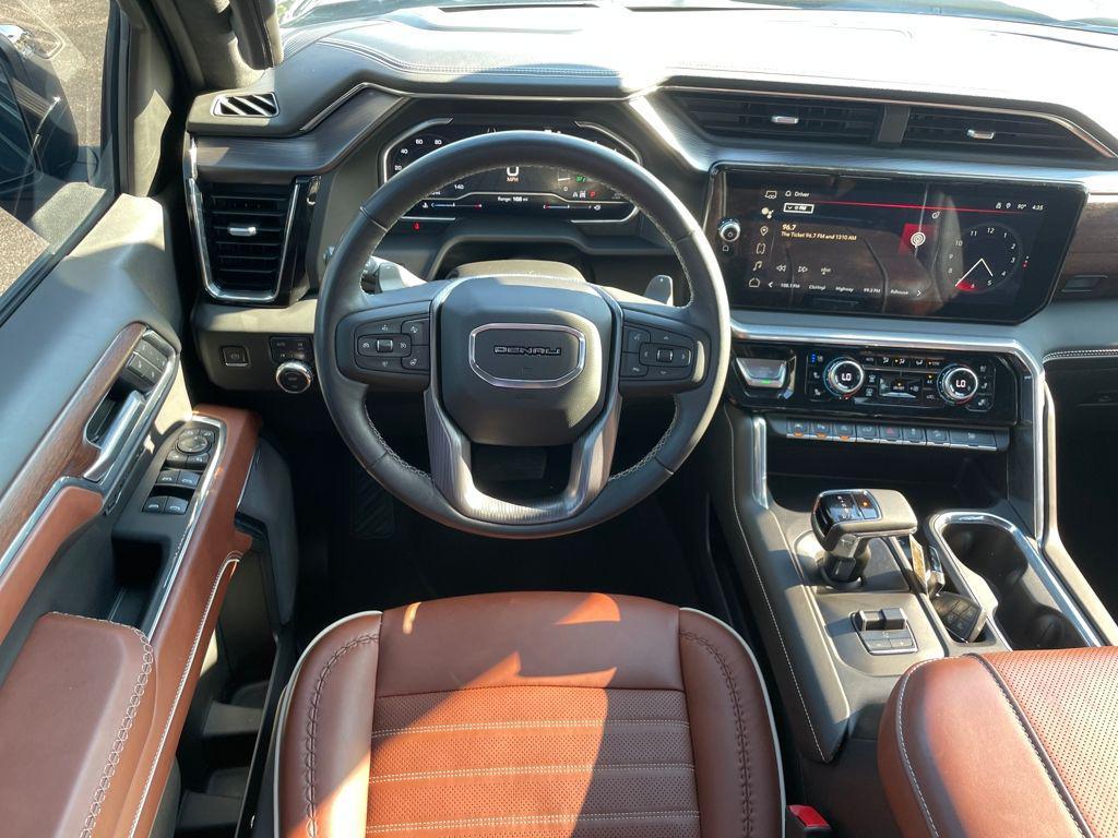 used 2023 GMC Sierra 1500 car, priced at $60,894