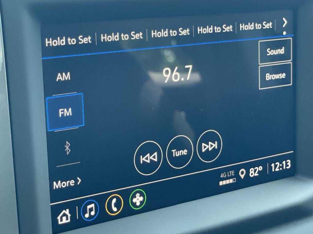 new 2026 GMC Sierra 1500 car, priced at $40,944