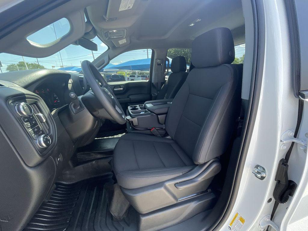 new 2026 GMC Sierra 1500 car, priced at $40,944