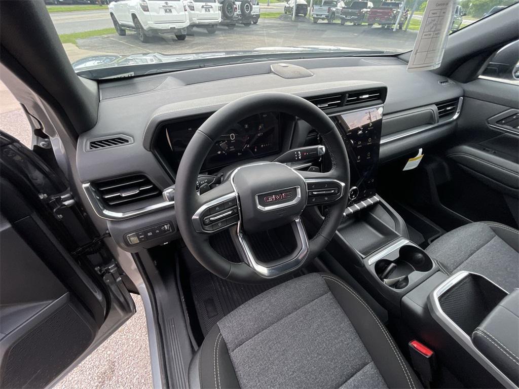 new 2026 GMC Terrain car, priced at $31,407