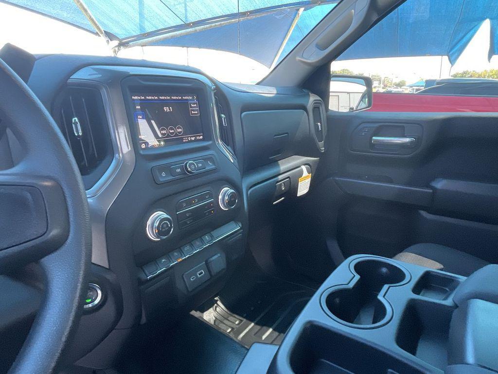 new 2026 GMC Sierra 1500 car, priced at $40,944