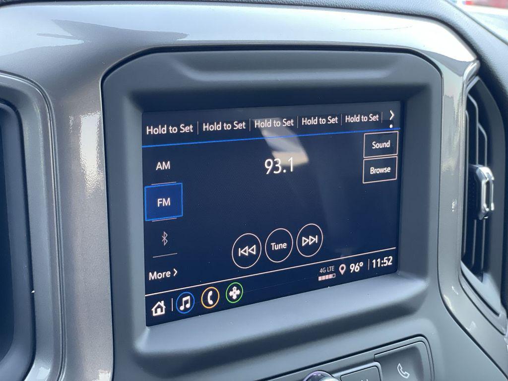 new 2026 GMC Sierra 1500 car, priced at $40,944