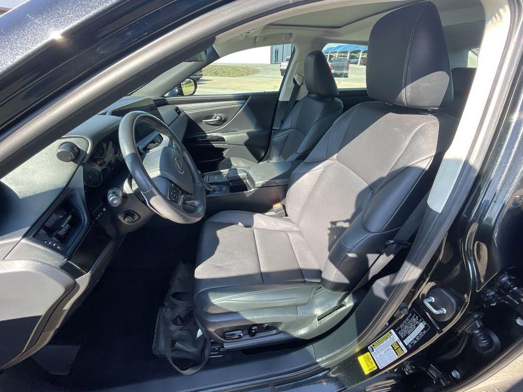used 2022 Lexus ES 350 car, priced at $30,994