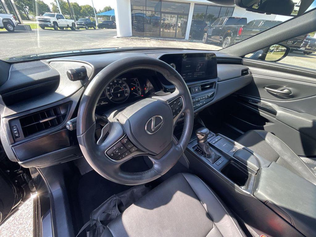 used 2022 Lexus ES 350 car, priced at $30,994