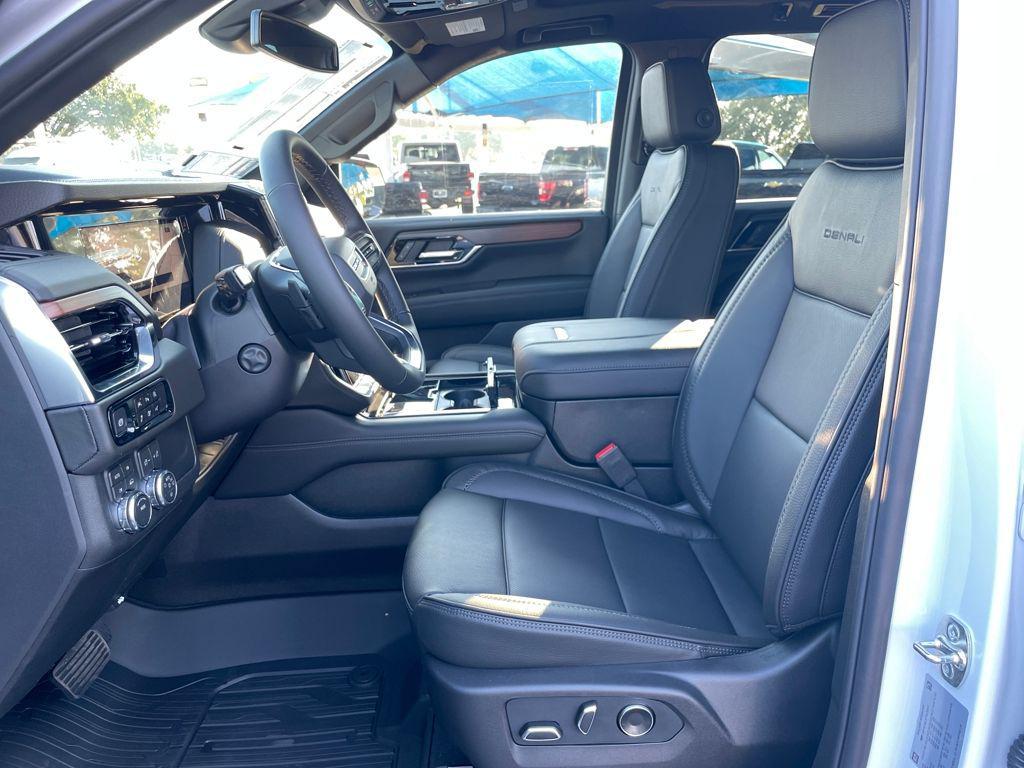 new 2026 GMC Yukon XL car, priced at $91,320