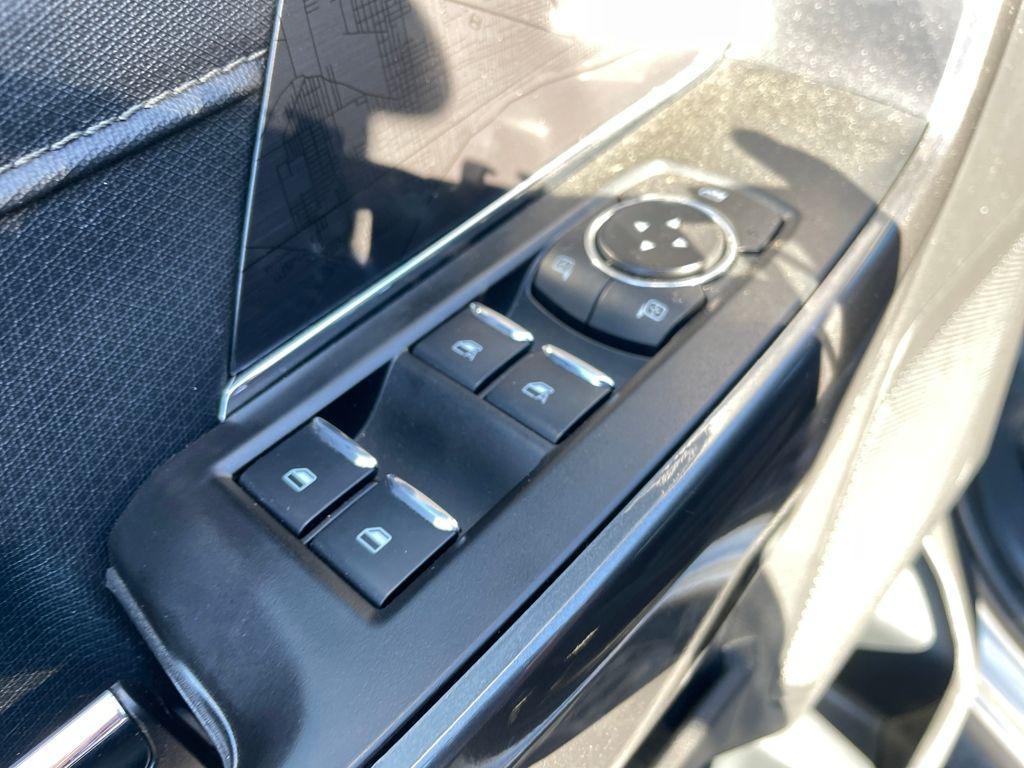 used 2022 Ford F-150 car, priced at $29,871