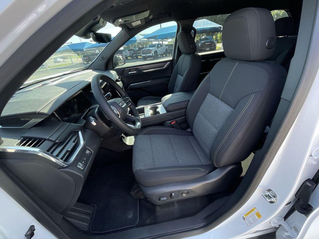 new 2026 GMC Acadia car, priced at $44,246