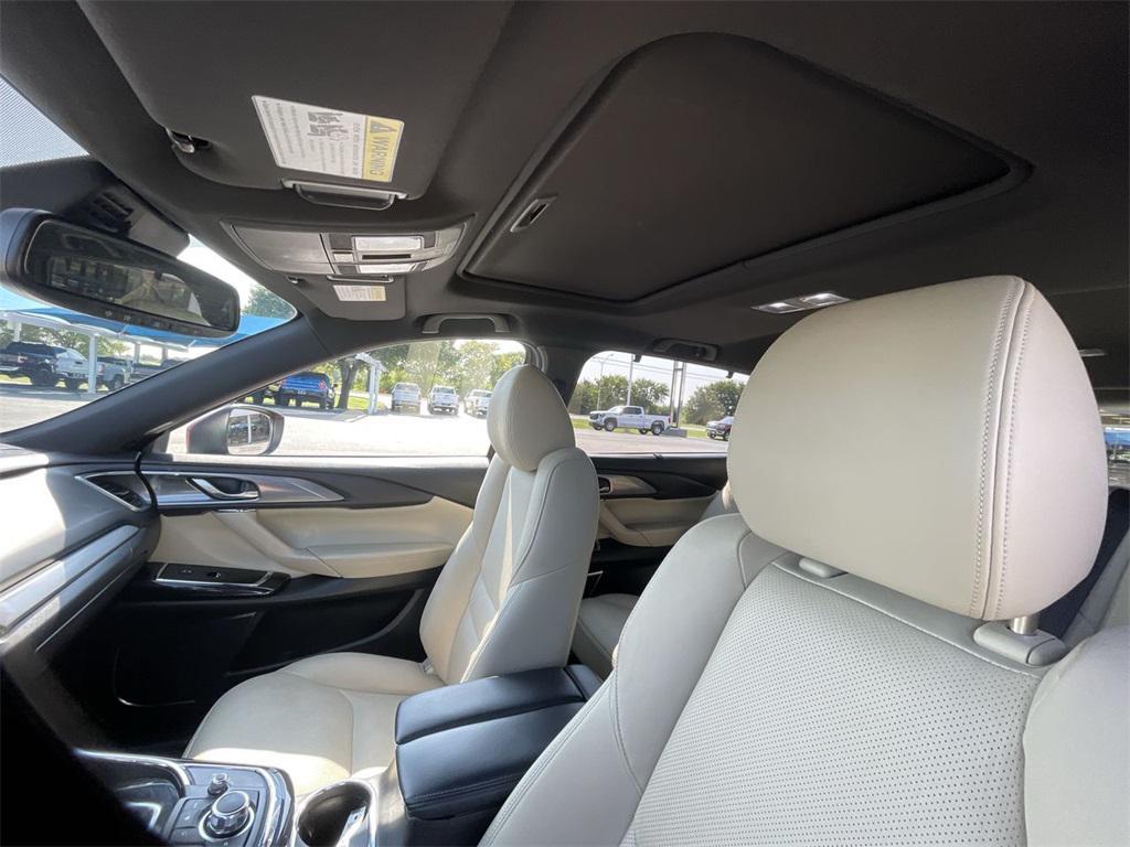 used 2018 Mazda CX-9 car