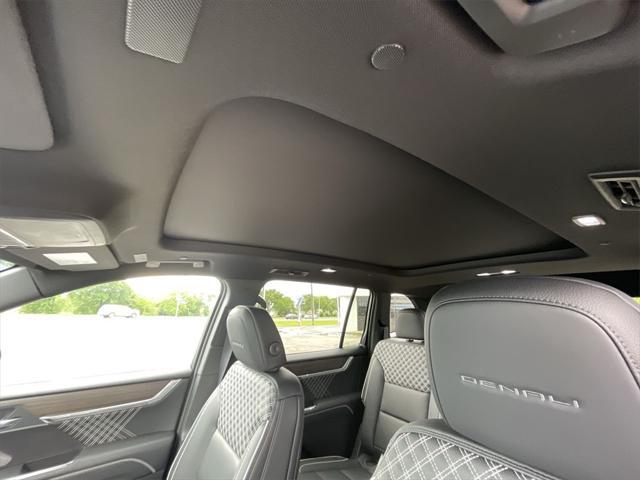 new 2025 GMC Acadia car, priced at $61,712