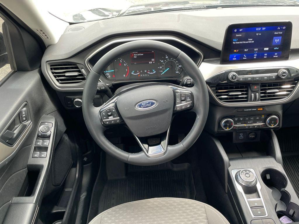used 2022 Ford Escape car, priced at $16,456