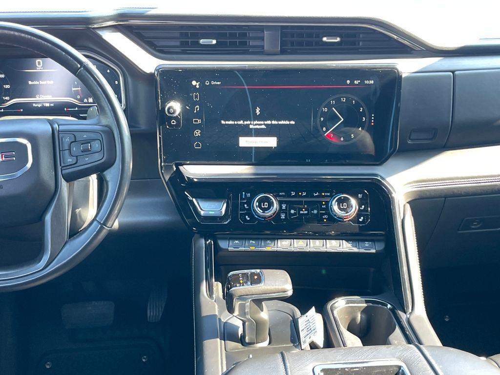 used 2022 GMC Sierra 1500 car, priced at $45,996