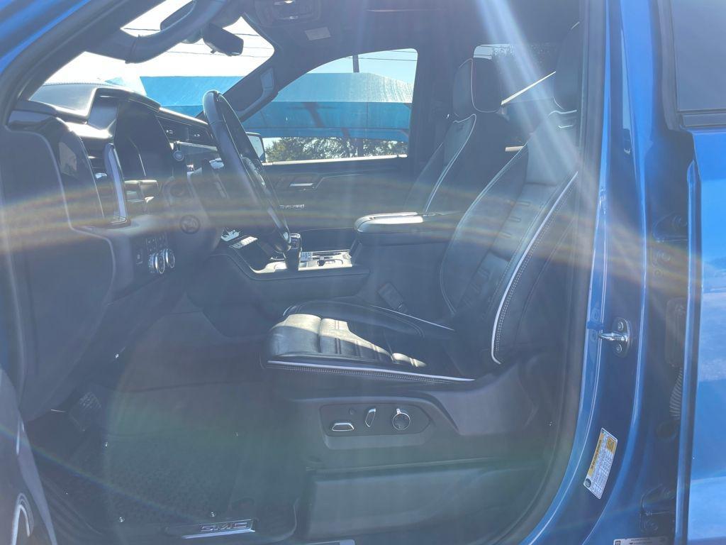 used 2022 GMC Sierra 1500 car, priced at $45,996