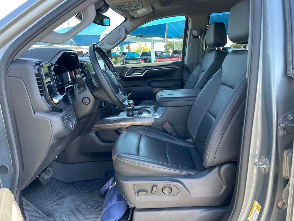 used 2024 Chevrolet Silverado 1500 car, priced at $38,802