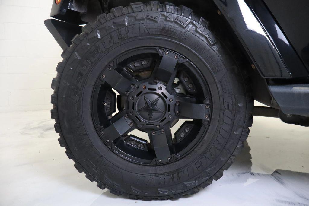 used 2015 Jeep Wrangler Unlimited car, priced at $20,400