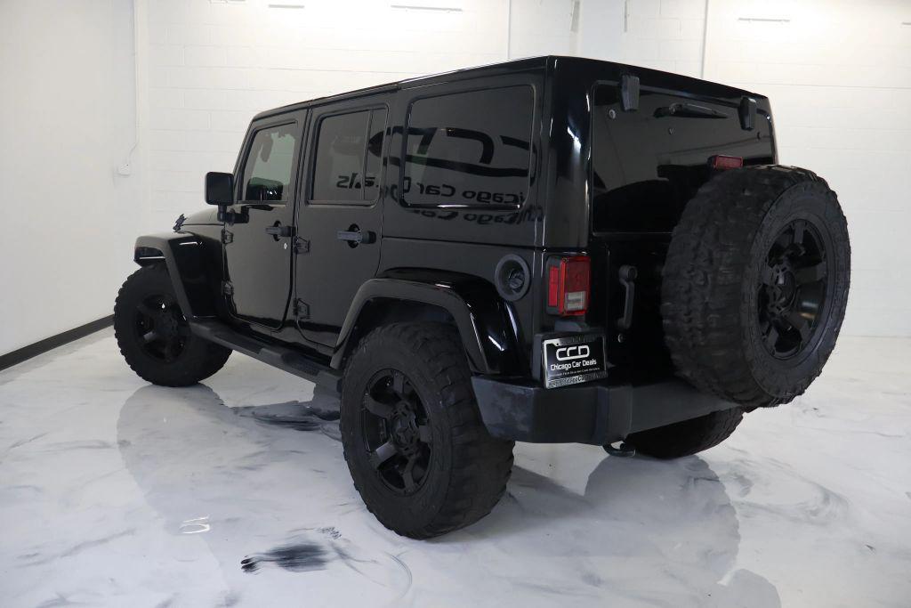 used 2015 Jeep Wrangler Unlimited car, priced at $20,400