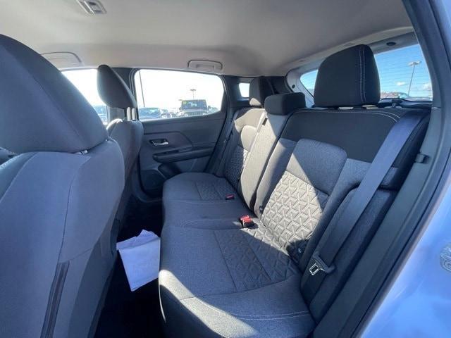 new 2025 Nissan Kicks car