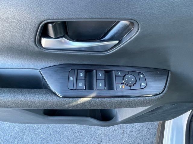 new 2025 Nissan Kicks car