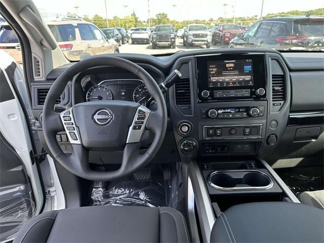 new 2024 Nissan Titan car, priced at $48,217