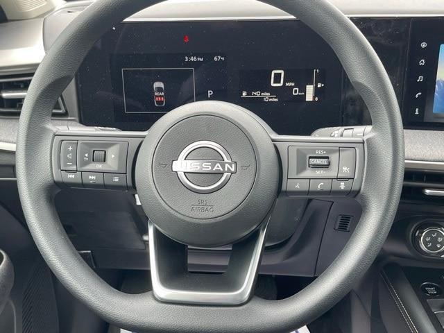 new 2025 Nissan Kicks car, priced at $26,305