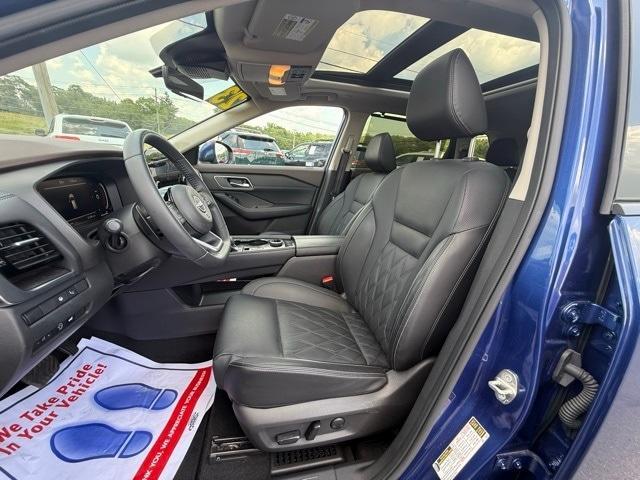 used 2023 Nissan Rogue car, priced at $32,200