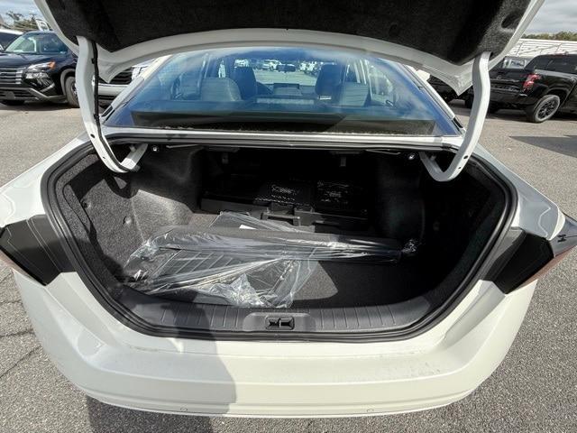 new 2025 Nissan Altima car, priced at $33,334