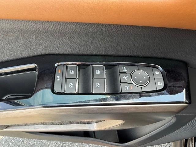 new 2025 Nissan Pathfinder car, priced at $49,517