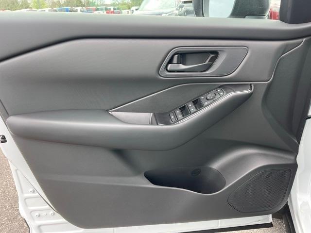 new 2025 Nissan Rogue car, priced at $31,825