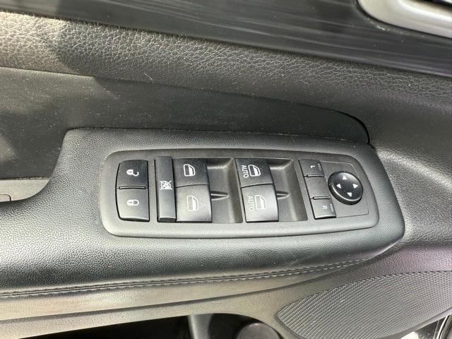 used 2021 Jeep Grand Cherokee car, priced at $19,400