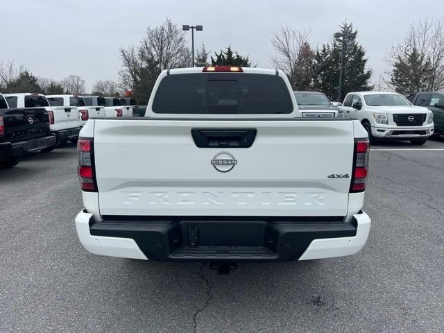 new 2025 Nissan Frontier car, priced at $40,856