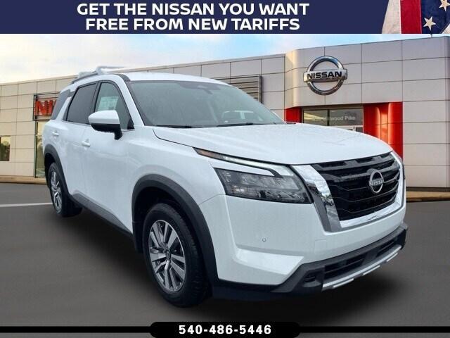 new 2025 Nissan Pathfinder car, priced at $44,316