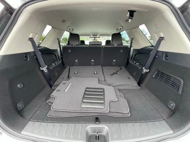 new 2025 Nissan Pathfinder car, priced at $44,316