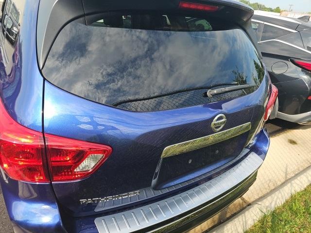 used 2018 Nissan Pathfinder car, priced at $19,900