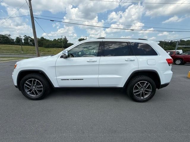 used 2017 Jeep Grand Cherokee car, priced at $13,500