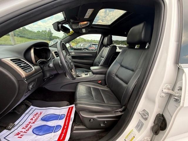 used 2017 Jeep Grand Cherokee car, priced at $13,500
