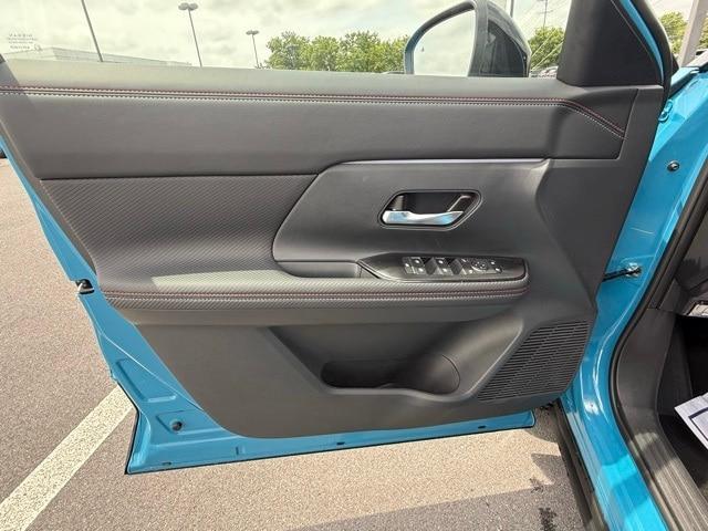 new 2025 Nissan Kicks car, priced at $32,065
