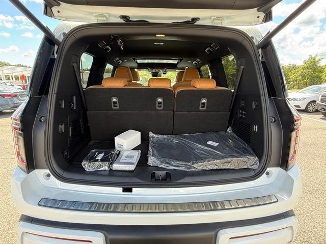 new 2025 Nissan Armada car, priced at $79,014