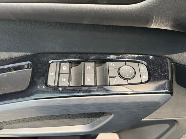 new 2025 Nissan Pathfinder car, priced at $42,399
