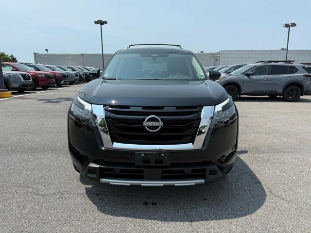 new 2025 Nissan Pathfinder car, priced at $42,399