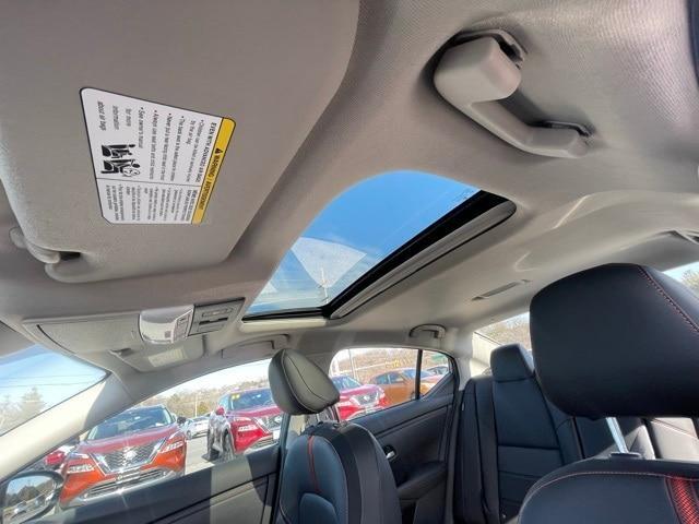 new 2025 Nissan Sentra car, priced at $27,652