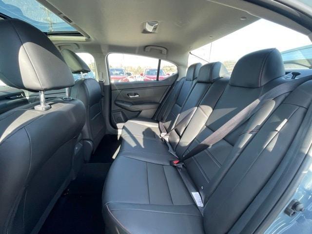 new 2025 Nissan Sentra car, priced at $27,652