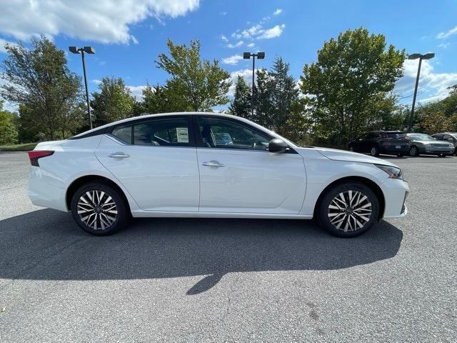 new 2024 Nissan Altima car, priced at $26,272