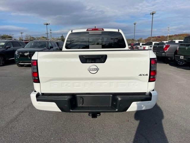 new 2025 Nissan Frontier car, priced at $40,856