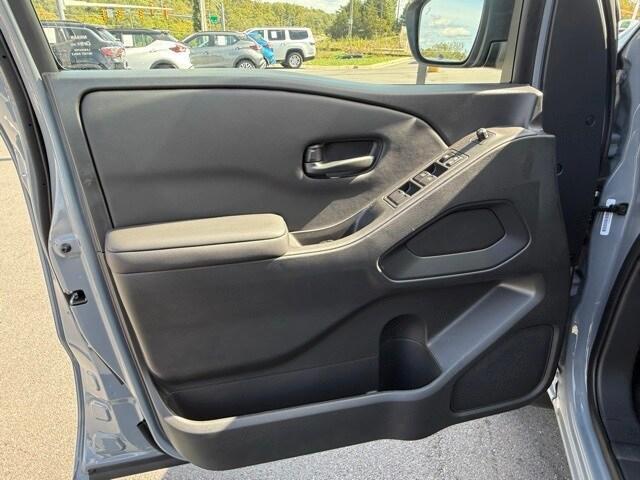 new 2026 Nissan Frontier car, priced at $43,001