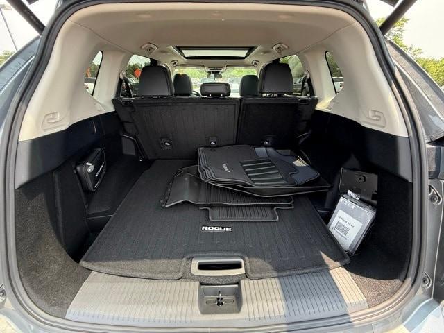 new 2025 Nissan Rogue car