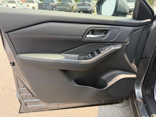 new 2025 Nissan Rogue car