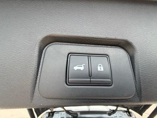 new 2025 Nissan Rogue car