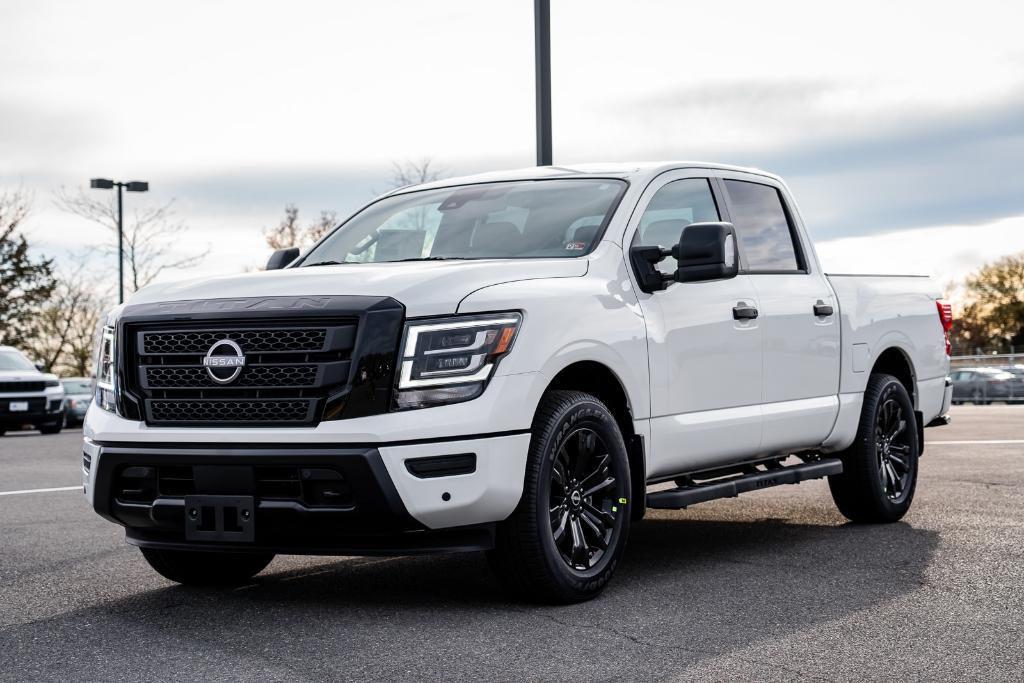 used 2023 Nissan Titan car, priced at $42,900