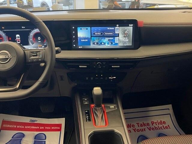new 2025 Nissan Kicks car, priced at $31,327